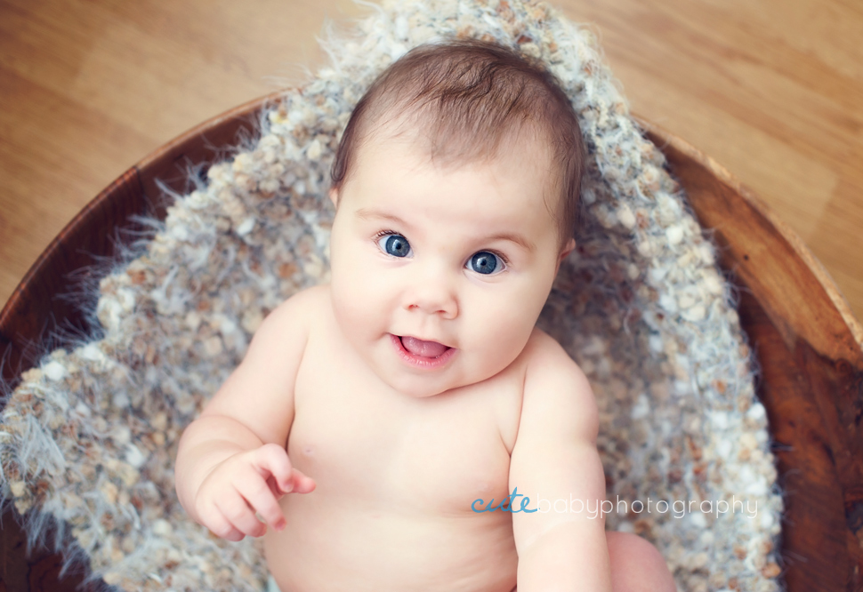 cutebaby photography Manchester, baby photography Manchester aneta gancarz newborn and baby photography Manchester, newborn baby, newborn portrait