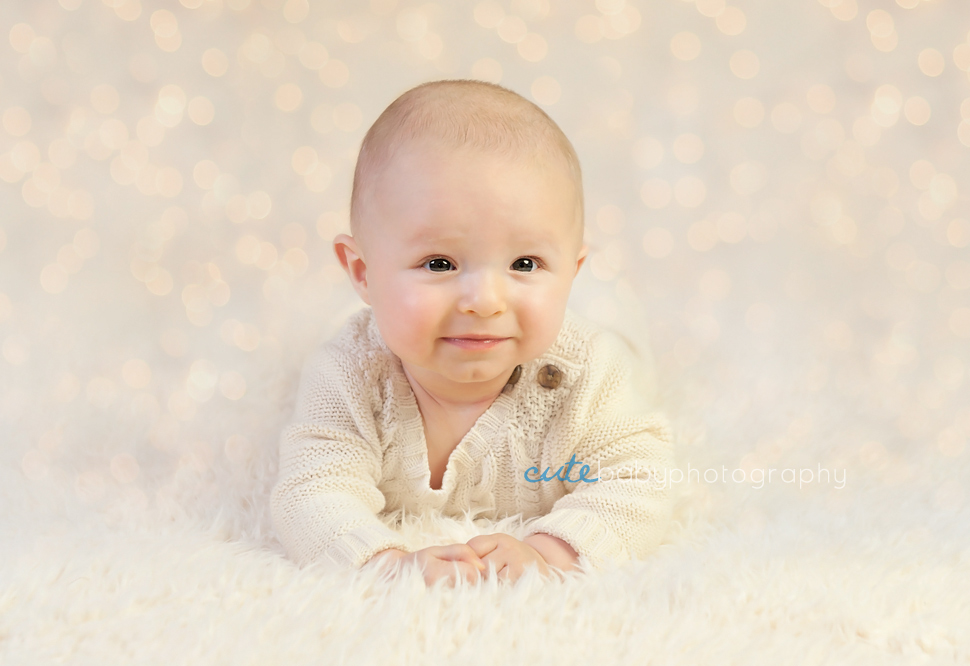 cutebaby photography Manchester, baby photography Manchester aneta gancarz newborn and baby photography Manchester, newborn baby, newborn portrait
