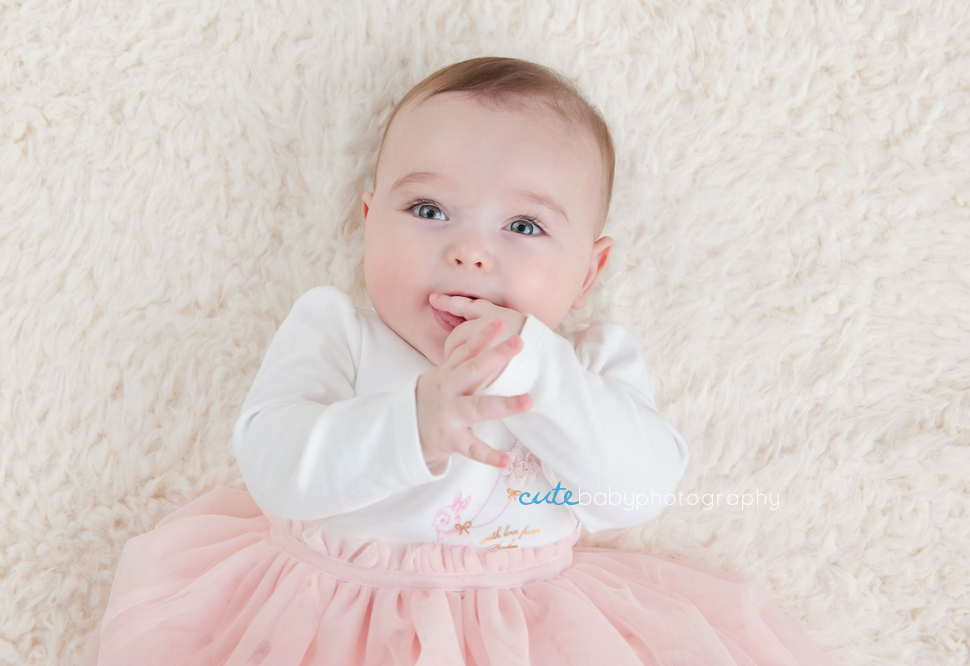 cutebaby photography Manchester, baby photography Manchester a&t gancarz newborn and baby photography Manchester, newborn baby, newborn portrait