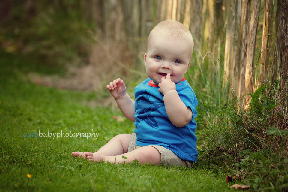 professional baby photography Hyde