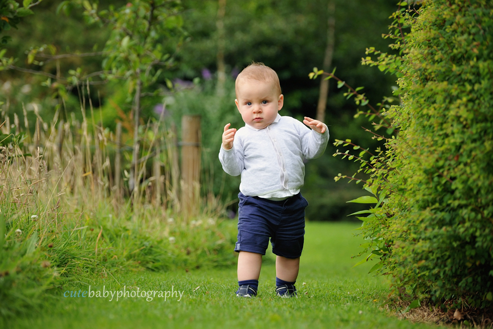 professional baby photography Hyde