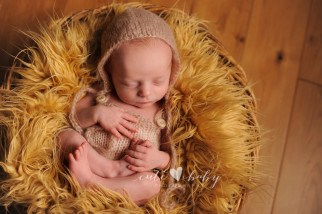 Newborn Photography Manchester | Baby Harlen