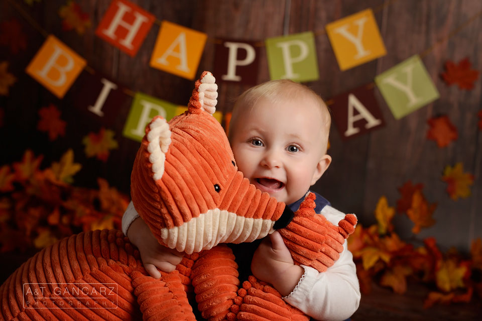 First Birthday Photography, Cake Smash Photography, atgancarz photography Manchester, Hyde, cake smash Cheshire