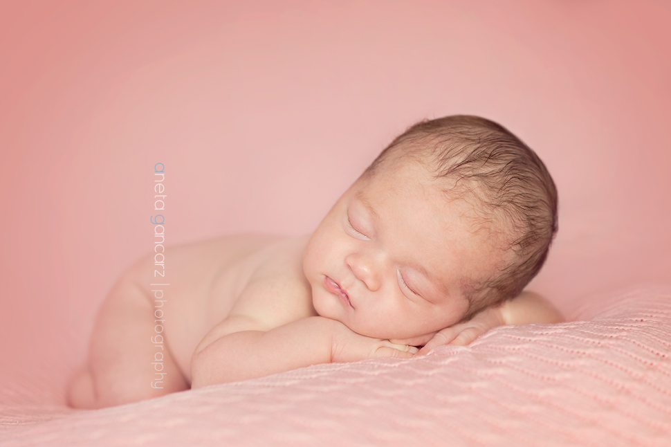 aneta gancarz newborn and baby photography Manchester