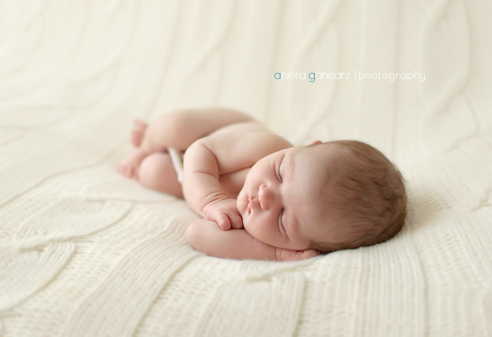 newborn, baby, newborn baby photography, newborn portrait, newborn photography manchester UK, baby portrait Manchester UK, 
