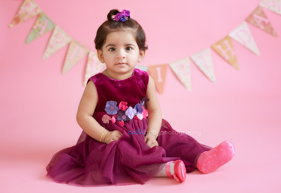 baby Meerab, baby photography Manchester, cake smash photography