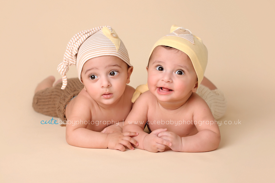  baby photography Manchester, twin baby,twin boys, cute baby photography