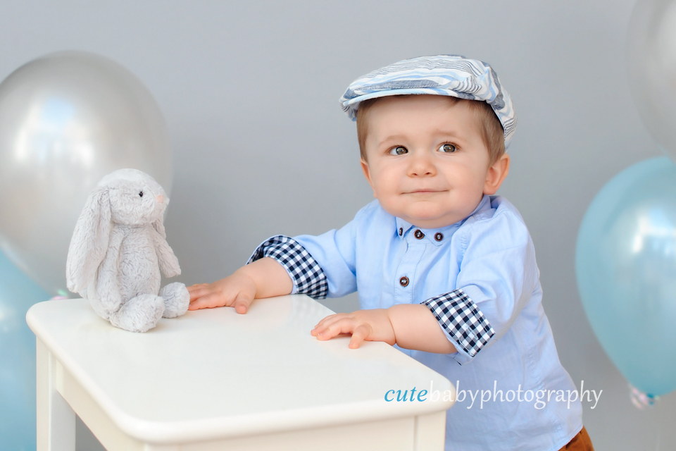 baby Noah, baby photography Manchester, cake smash photography Hyde,cake smash photography