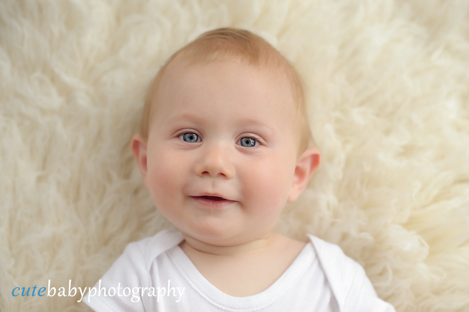 baby photography Manchester, Baby photography Hyde, baby photography