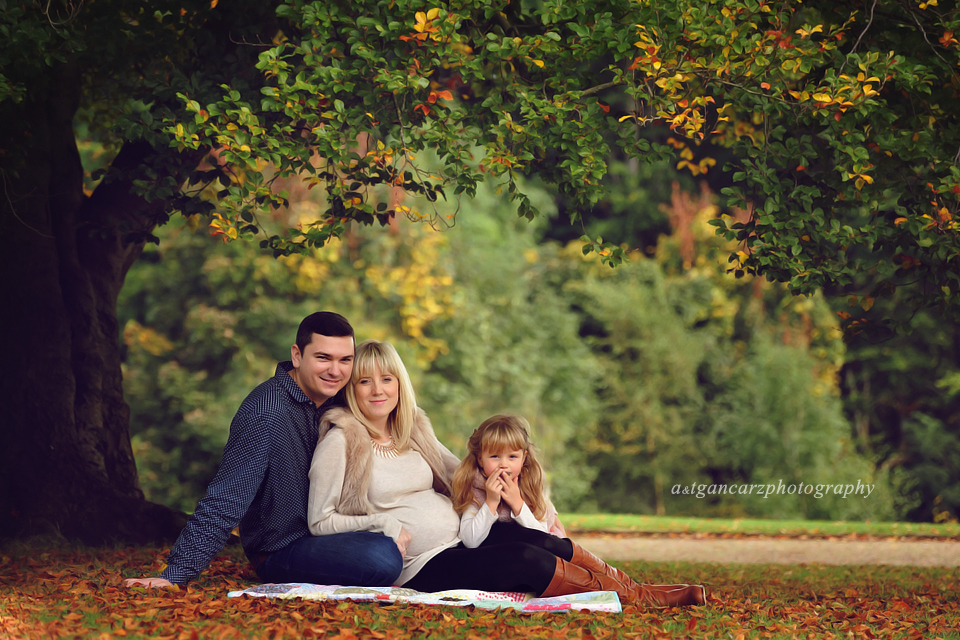 Pregnancy Photography Manchester, Professional Pregnancy Photography Manchester | Cutebaby Photography | Bump to Baby Session | Joanna, Michael and Julia
