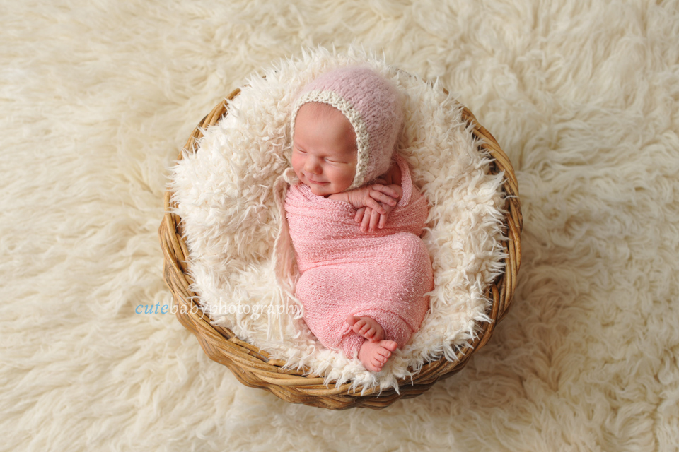 cutebaby photography Manchester, Hyde Professional Newborn Photography Manchester | Cutebaby Photography | Baby Isla Rose { 10 days }