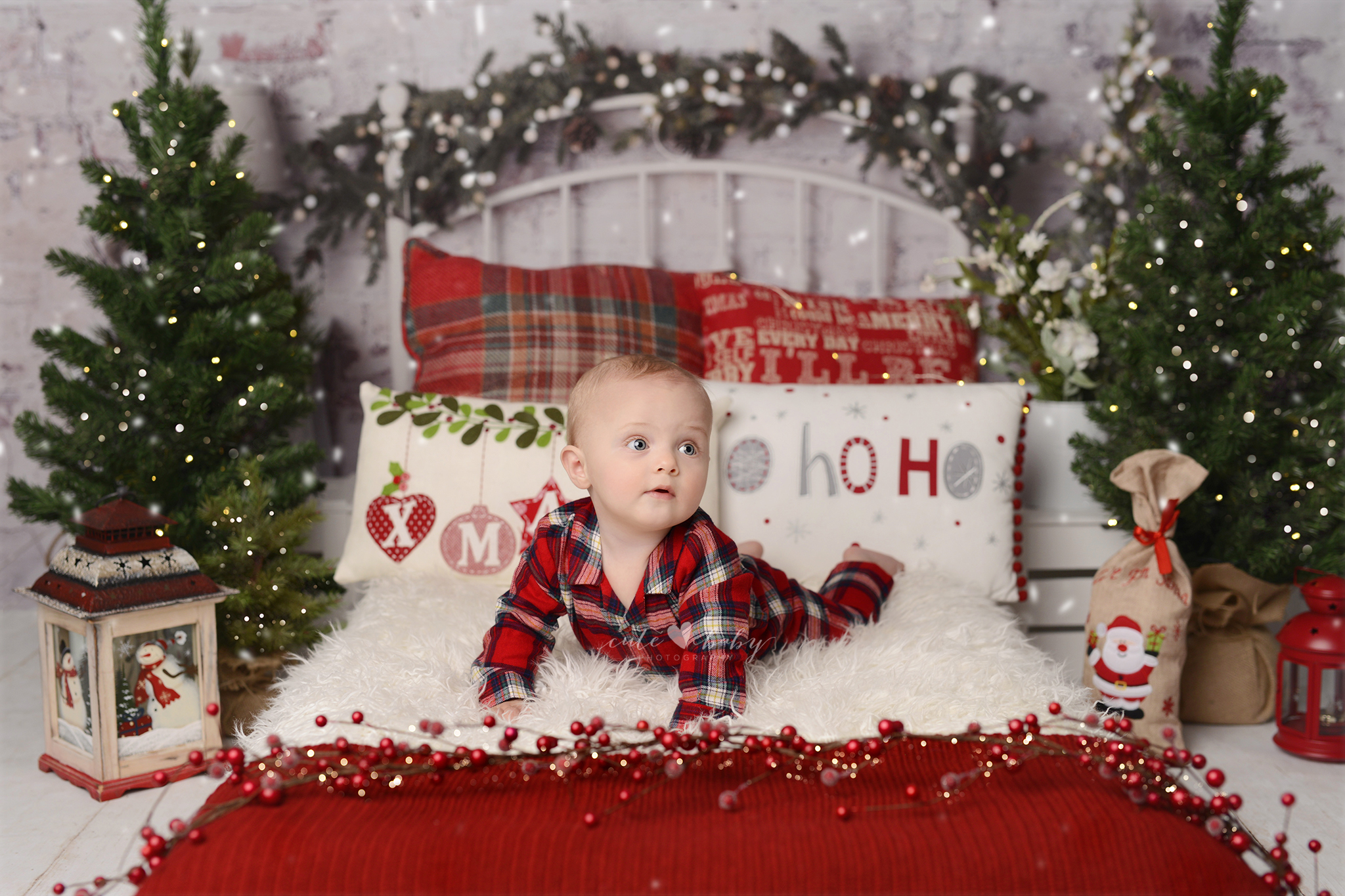 Christmas Mini Session, Manchester Christmas Mini Session, Cute Baby Photography, Mini session, Holiday Mini Session Manchester, Cute Baby Holiday Minis, Christmas Mini Session Manchester, Family Photography Manchester, Baby Photography Manchester, Christmas Photosession Manchester