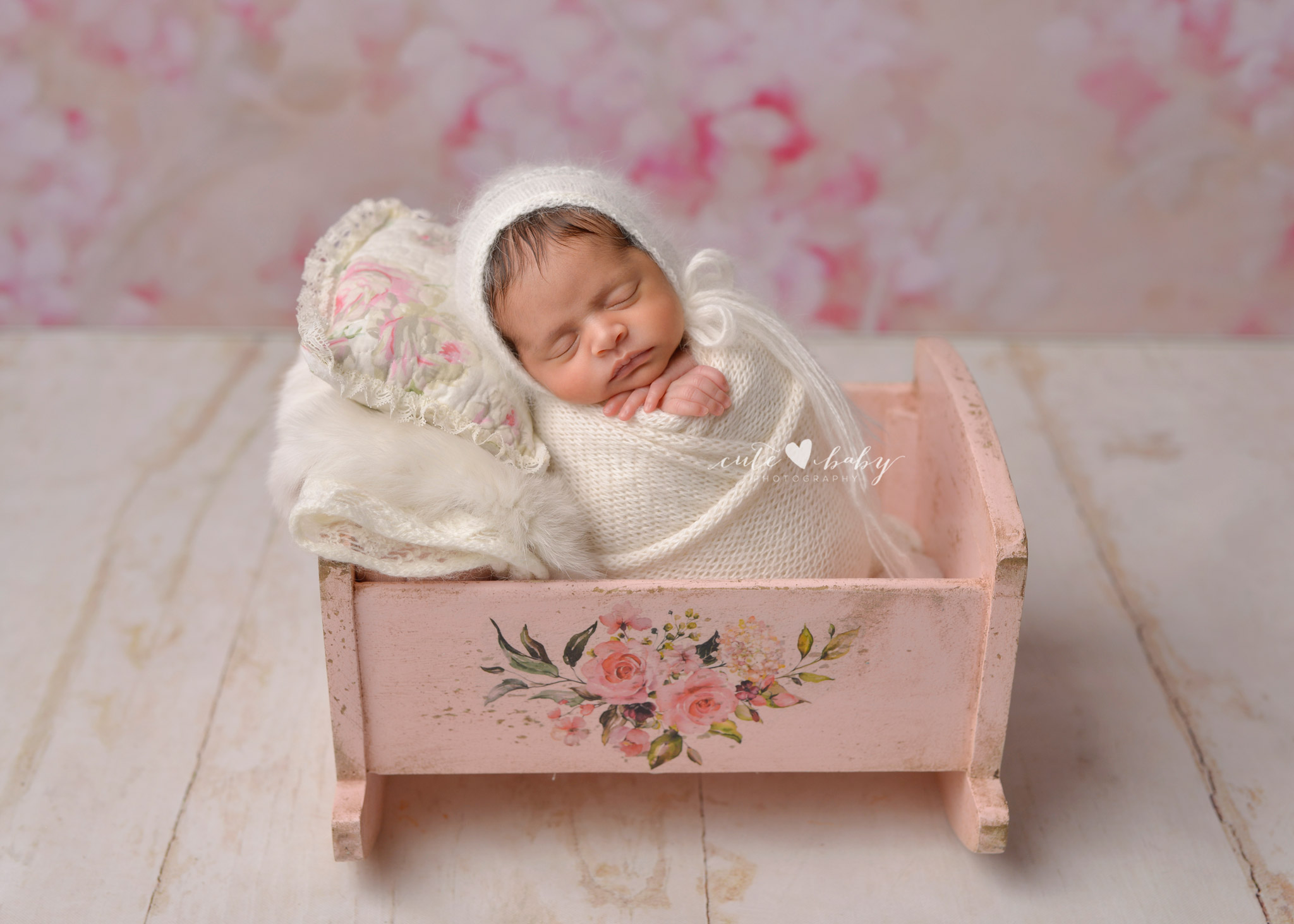 Newborn Photography Manchester by Cute Baby Photography, Studio Newborn photography, Baby Photography, Newborn Session Manchester